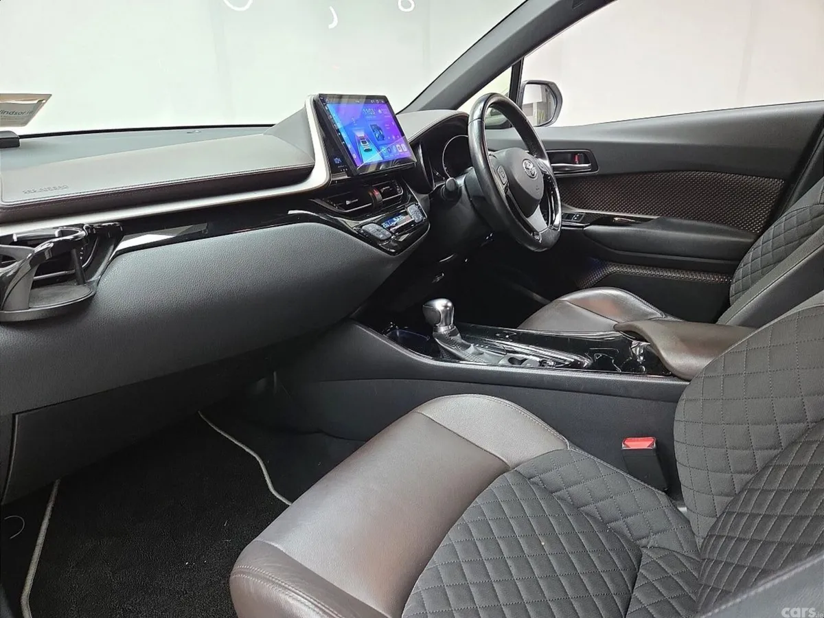 Toyota C-HR SUV, Petrol Hybrid, 2018, Grey