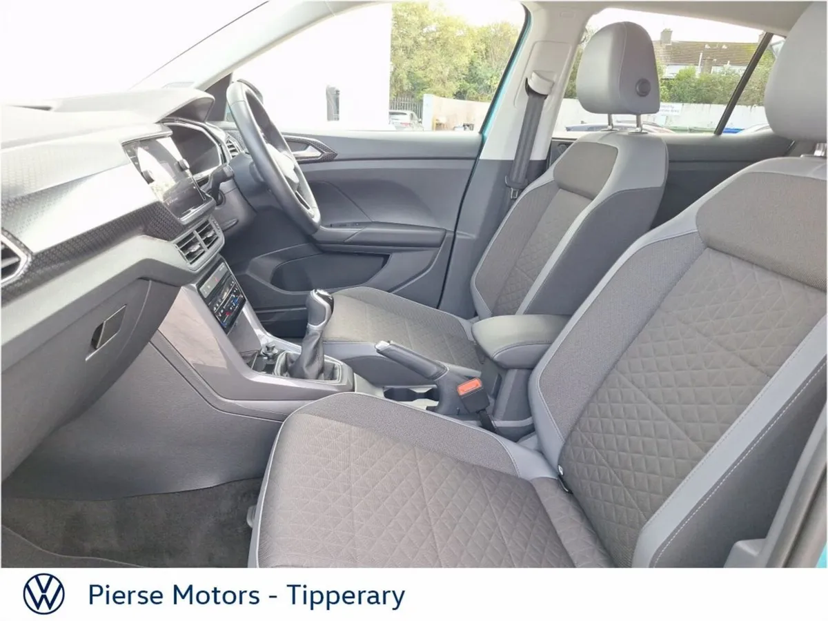 Volkswagen T-Cross Estate, Petrol, 2023, Green
