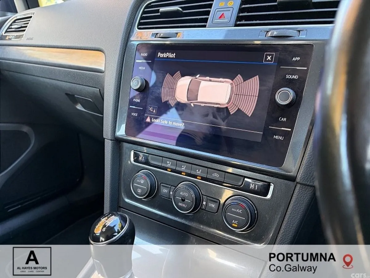 Volkswagen Golf Estate, Petrol, 2017, Blue