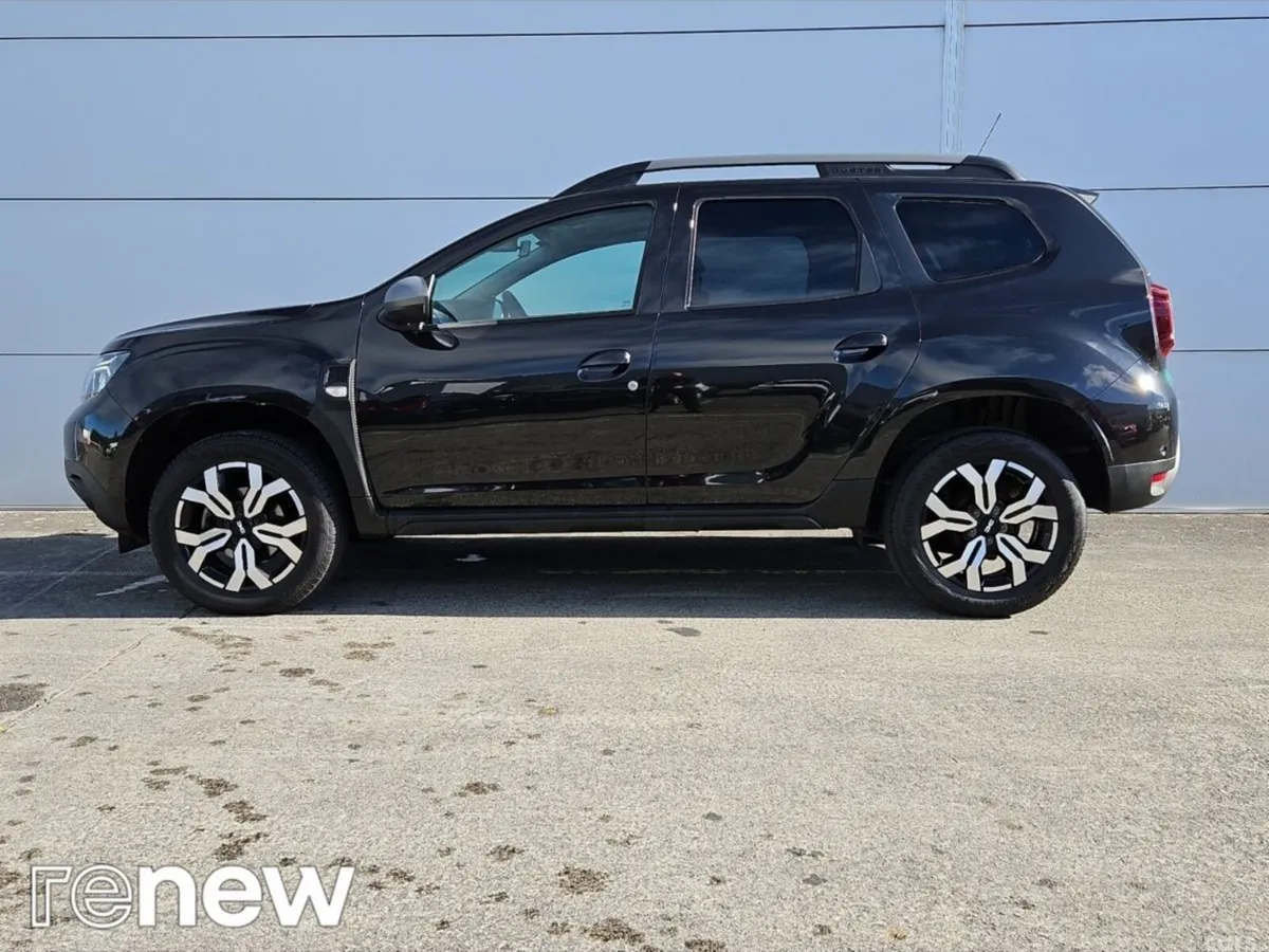 Dacia Duster SUV, Petrol, 2023, Black