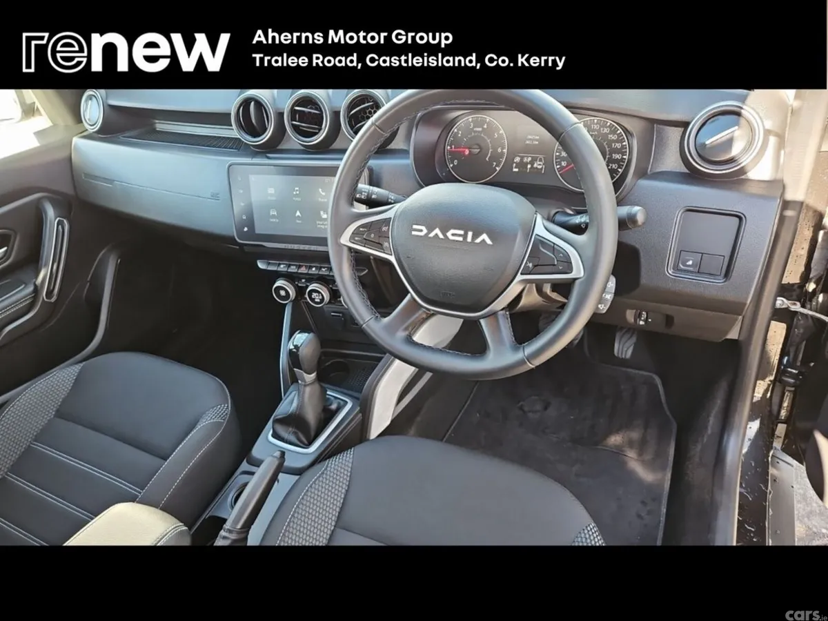 Dacia Duster SUV, Petrol, 2023, Black