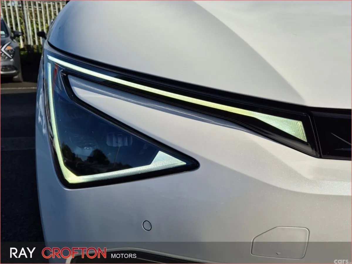 Kia EV6 MPV, Electric, 2026, White