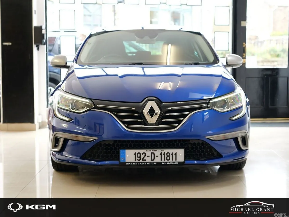 Renault Megane Hatchback, Diesel, 2019, Blue