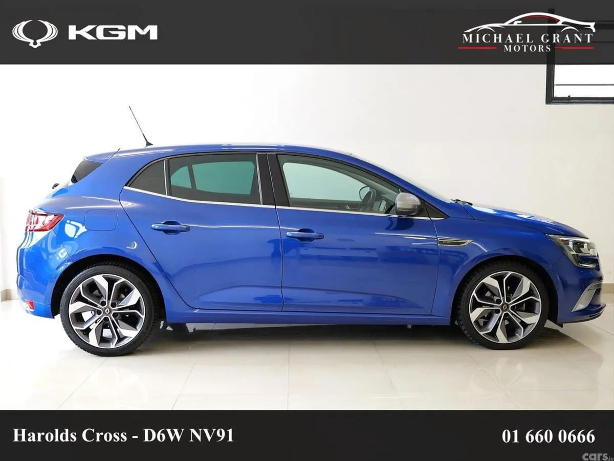 Renault Megane Hatchback, Diesel, 2019, Blue