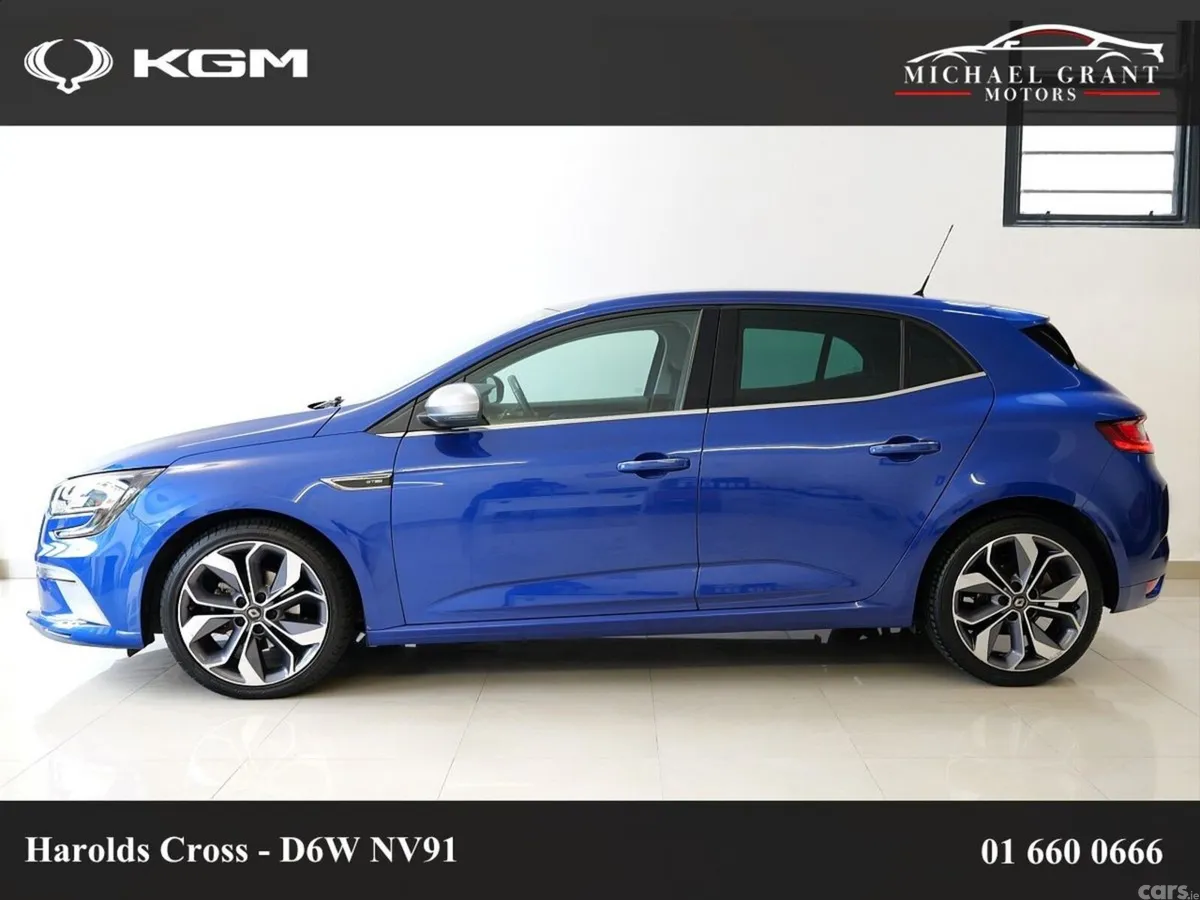 Renault Megane Hatchback, Diesel, 2019, Blue