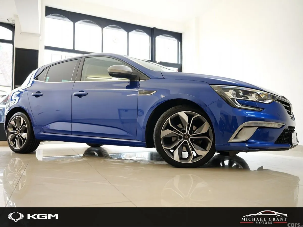 Renault Megane Hatchback, Diesel, 2019, Blue