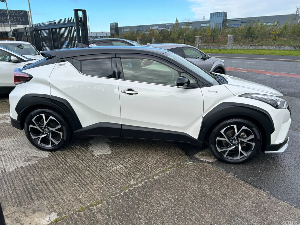 Toyota C-HR Hatchback, Petrol Hybrid, 2017, White