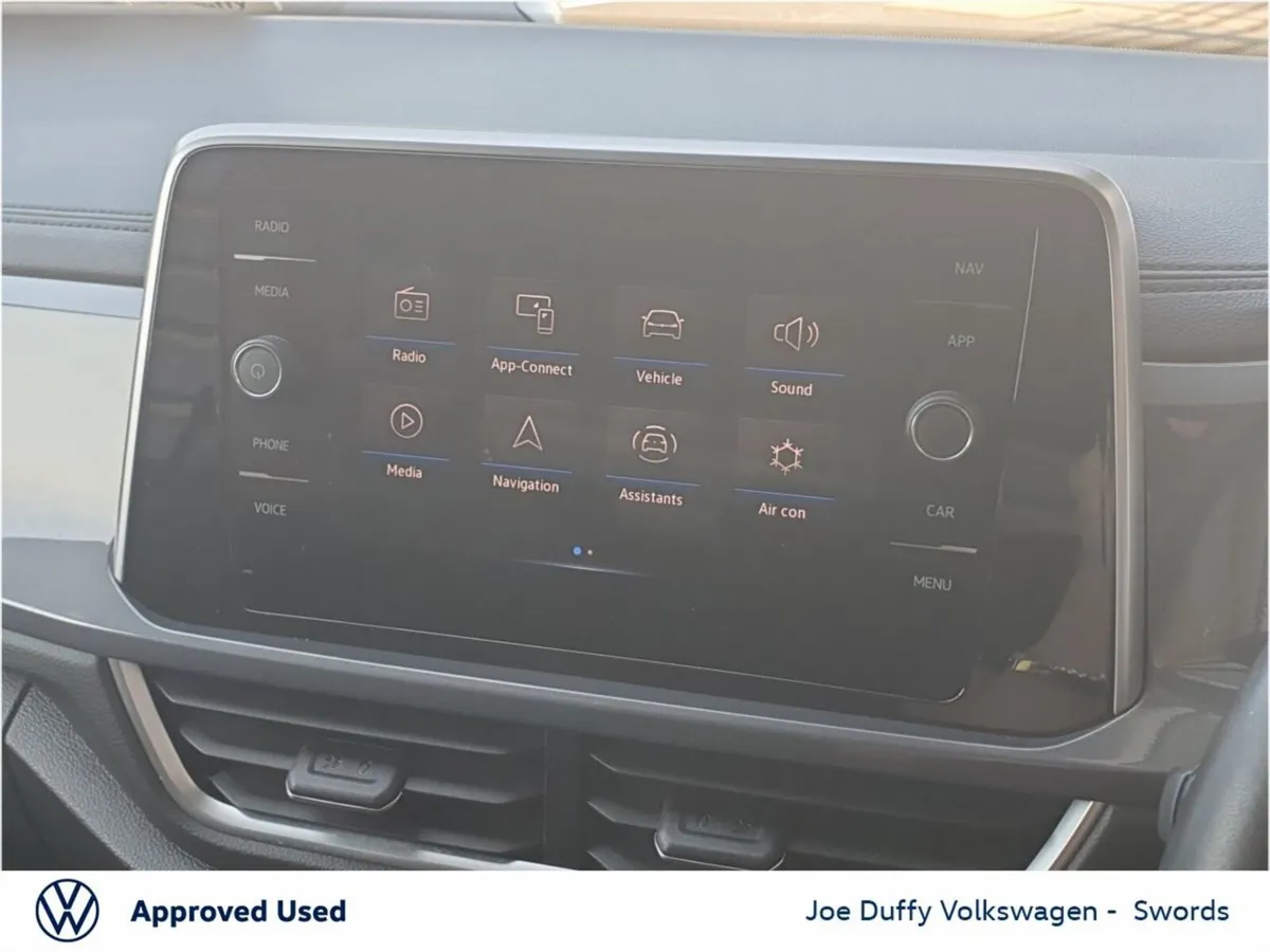 Volkswagen T-Roc SUV, Petrol, 2023, White