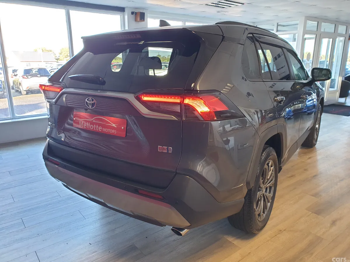 Toyota RAV4 SUV, Petrol Hybrid, 2023, Grey
