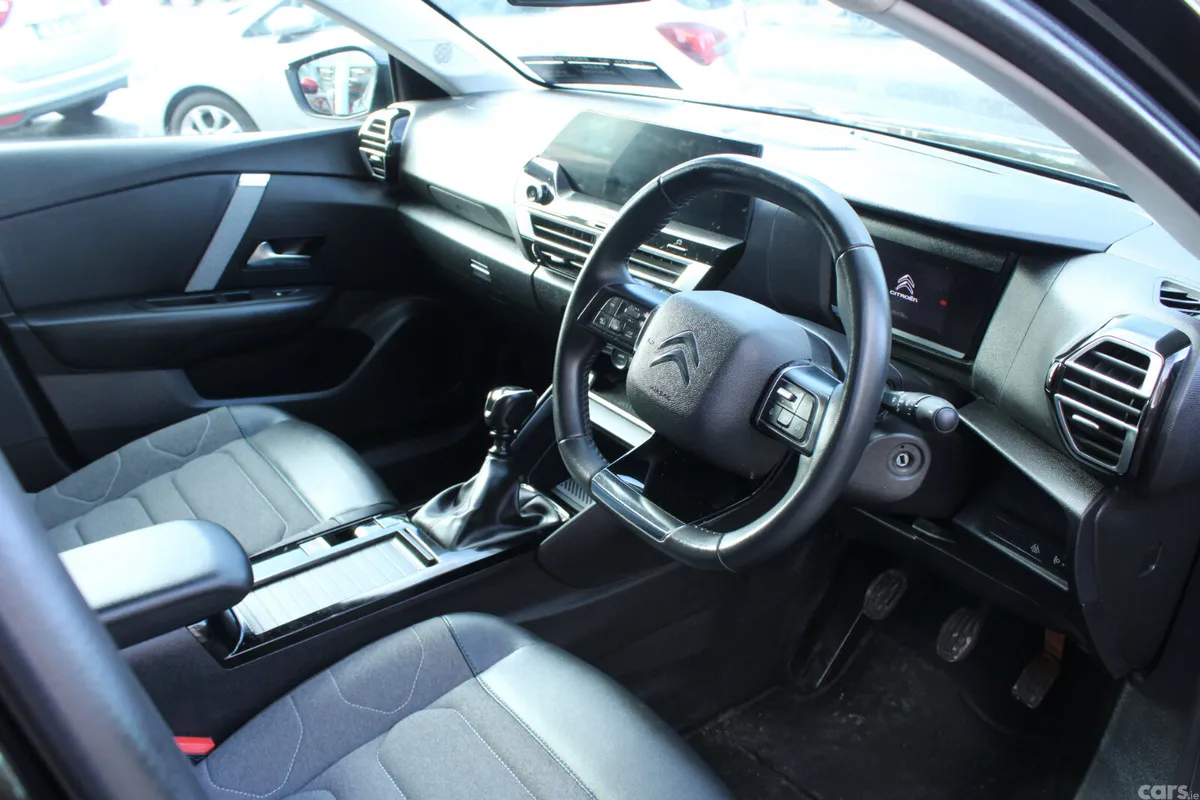 Citroen C4 Hatchback, Diesel, 2022, Black