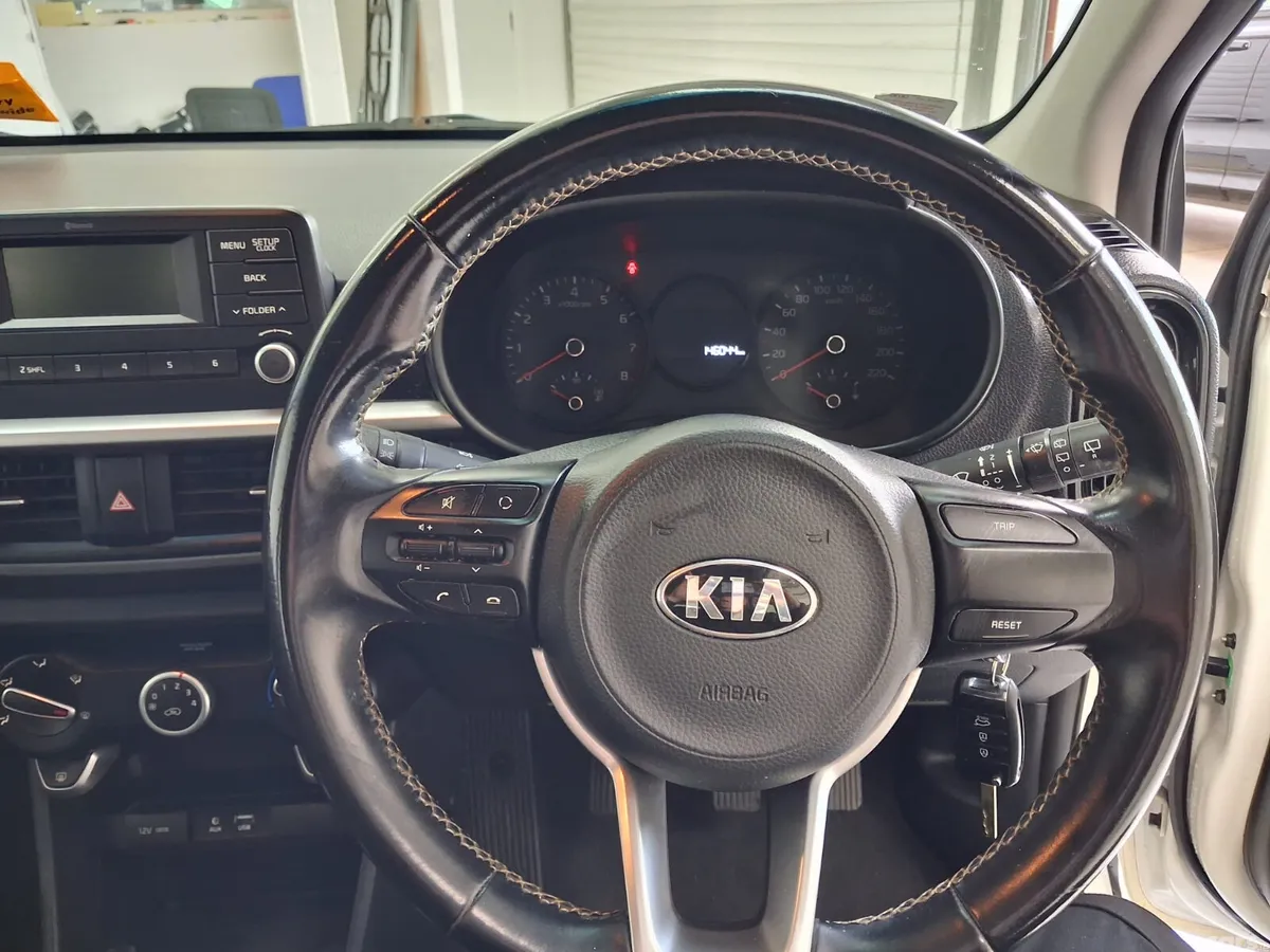 Kia Picanto Hatchback, Petrol, 2019, White