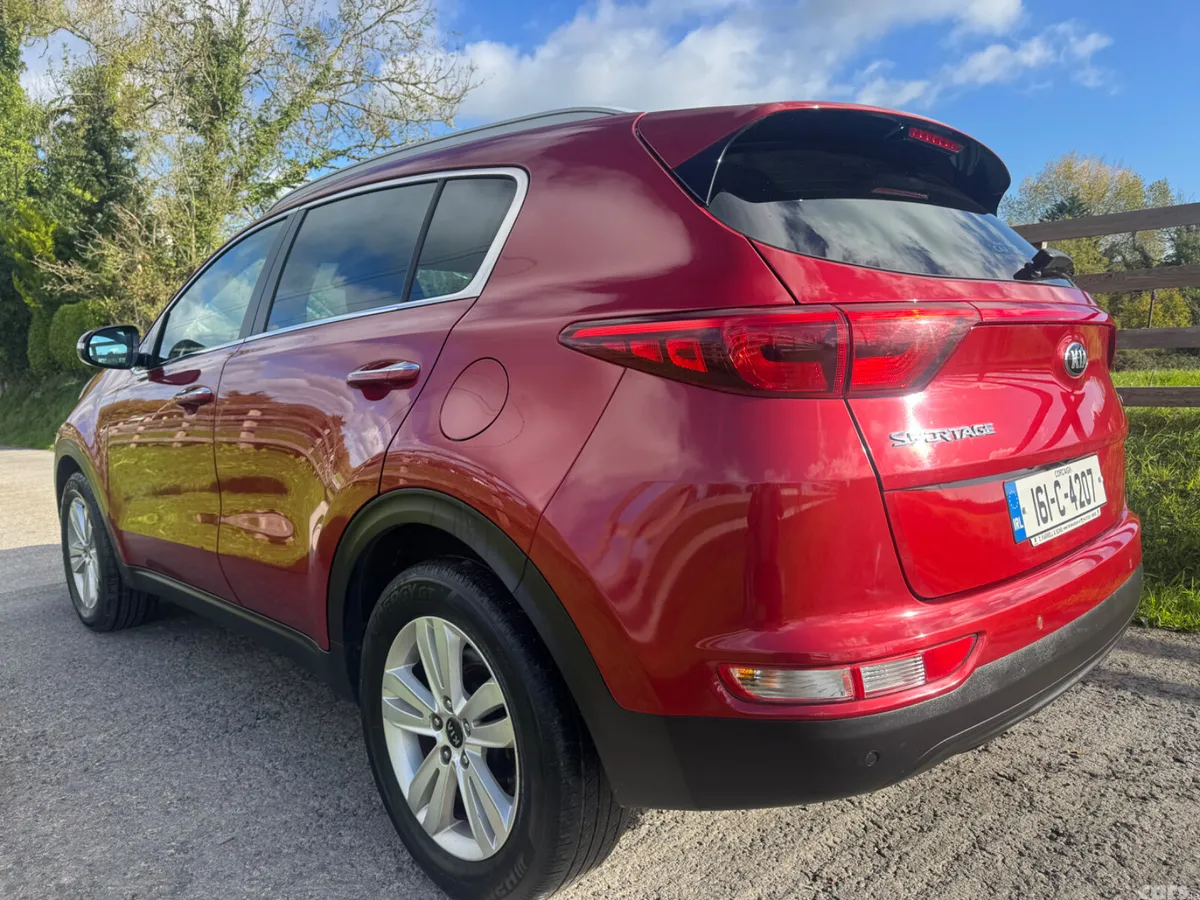 Kia Sportage SUV, Diesel, 2016, Red