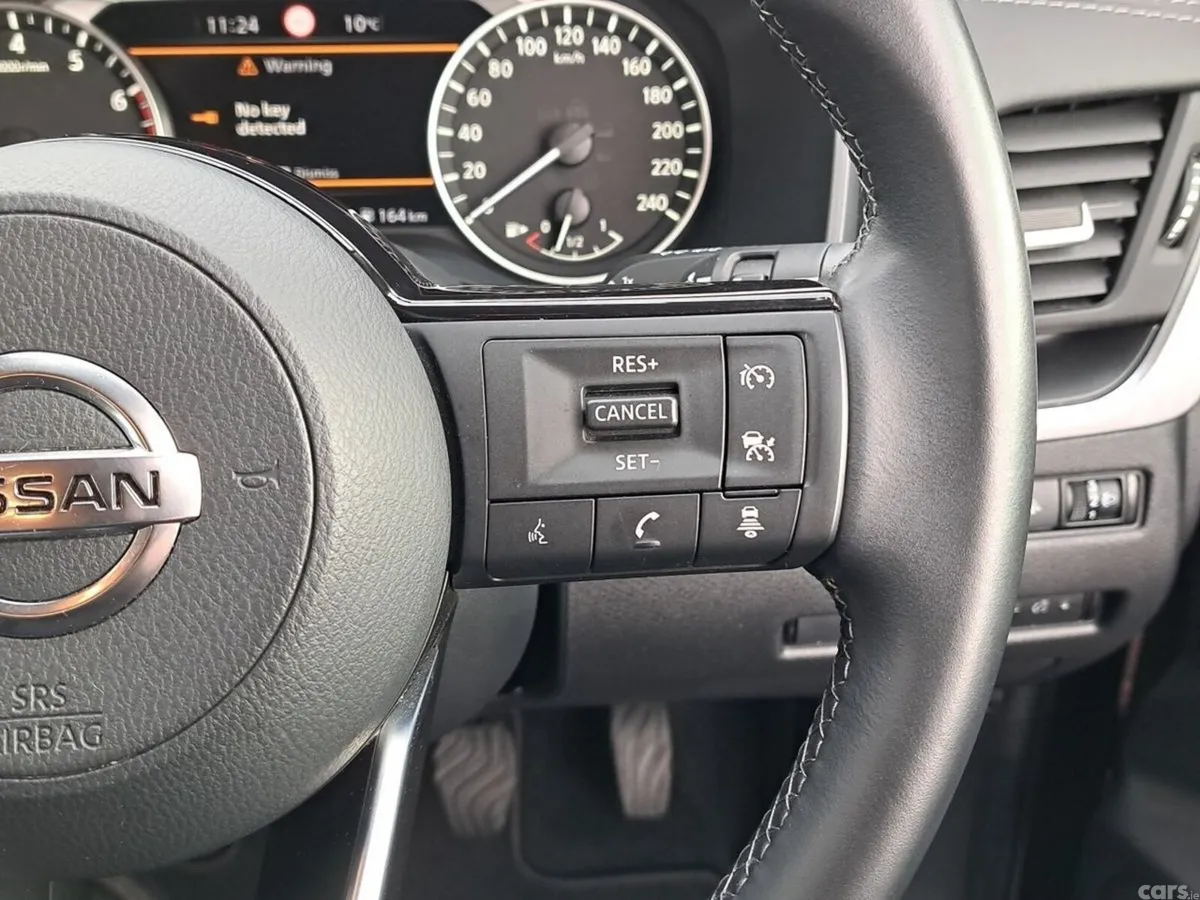 Nissan Qashqai SUV, Petrol, 2021, Grey