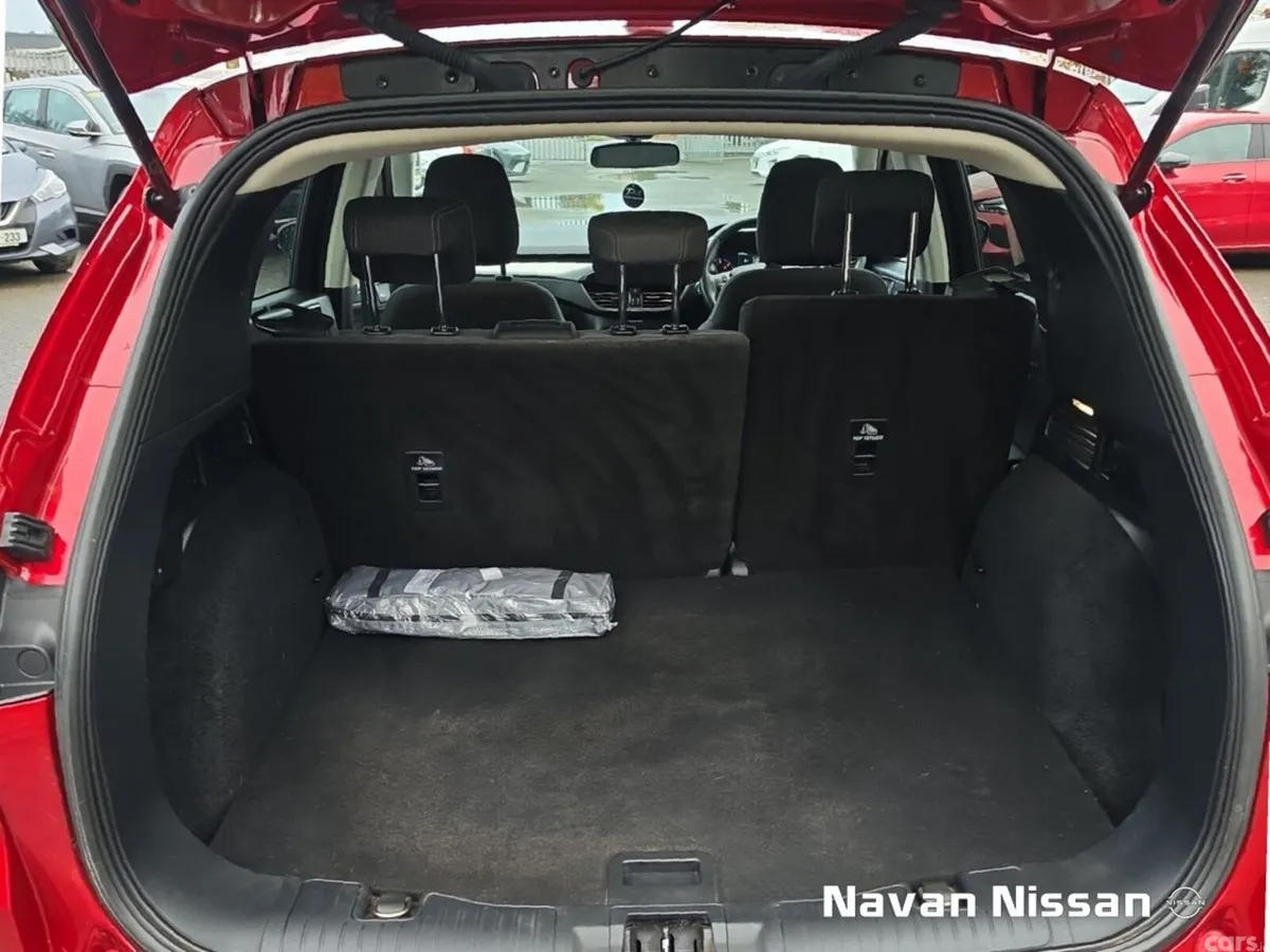 Ford Kuga SUV, Diesel, 2020, Red