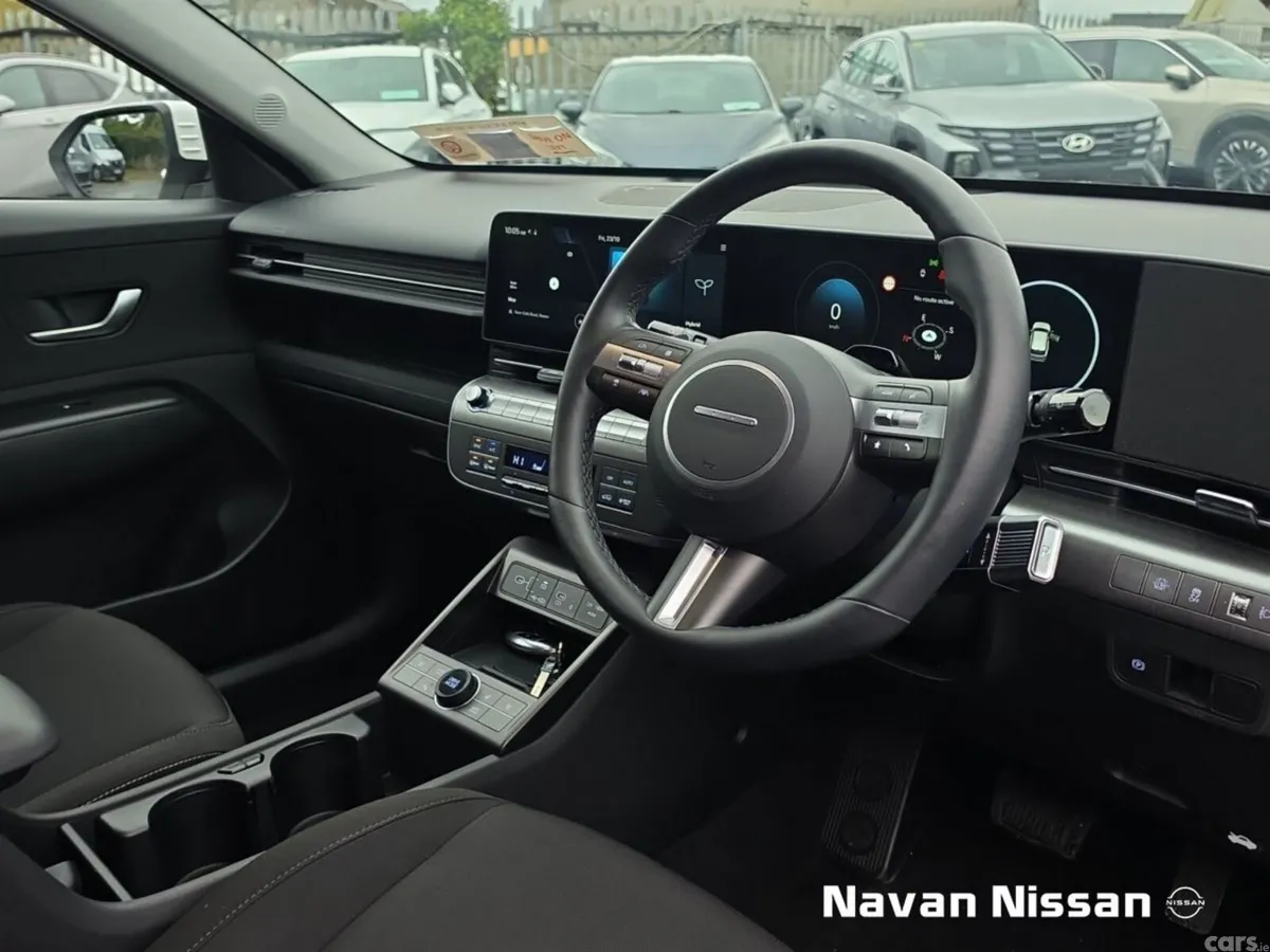 Hyundai KONA MPV, Petrol Hybrid, 2026, White