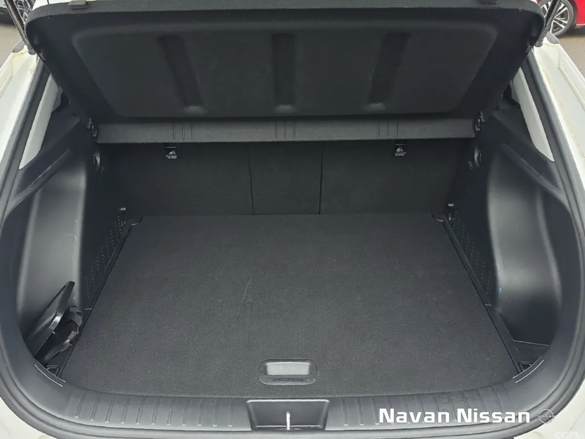 Hyundai KONA MPV, Petrol Hybrid, 2026, White