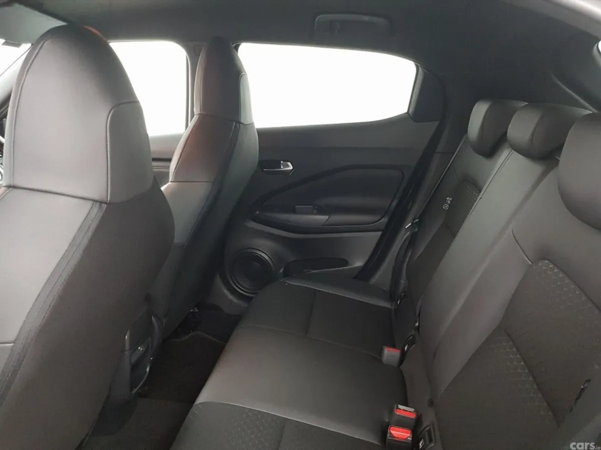 Nissan Juke SUV, Petrol Hybrid, 2024, Red