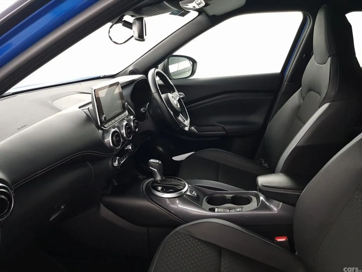 Nissan Juke SUV, Petrol Hybrid, 2024, Blue