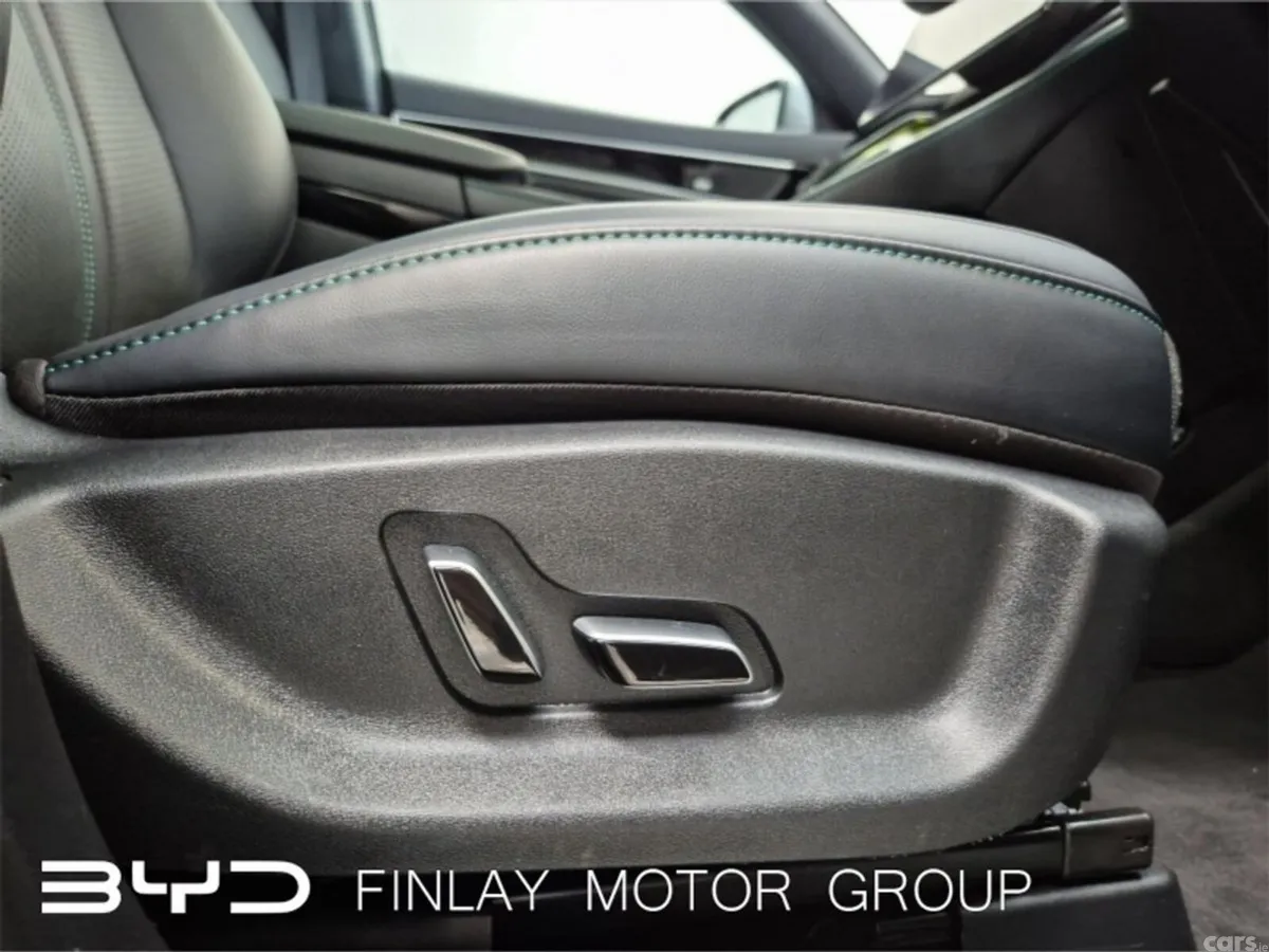 BYD SEAL U Hatchback, Petrol Plug-in Hybrid, 2025, Grey