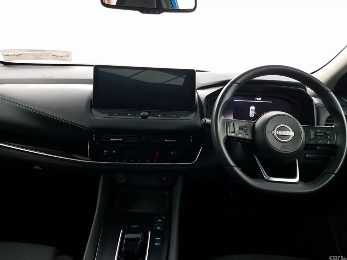 Nissan Qashqai MPV, Petrol, 2023, Blue