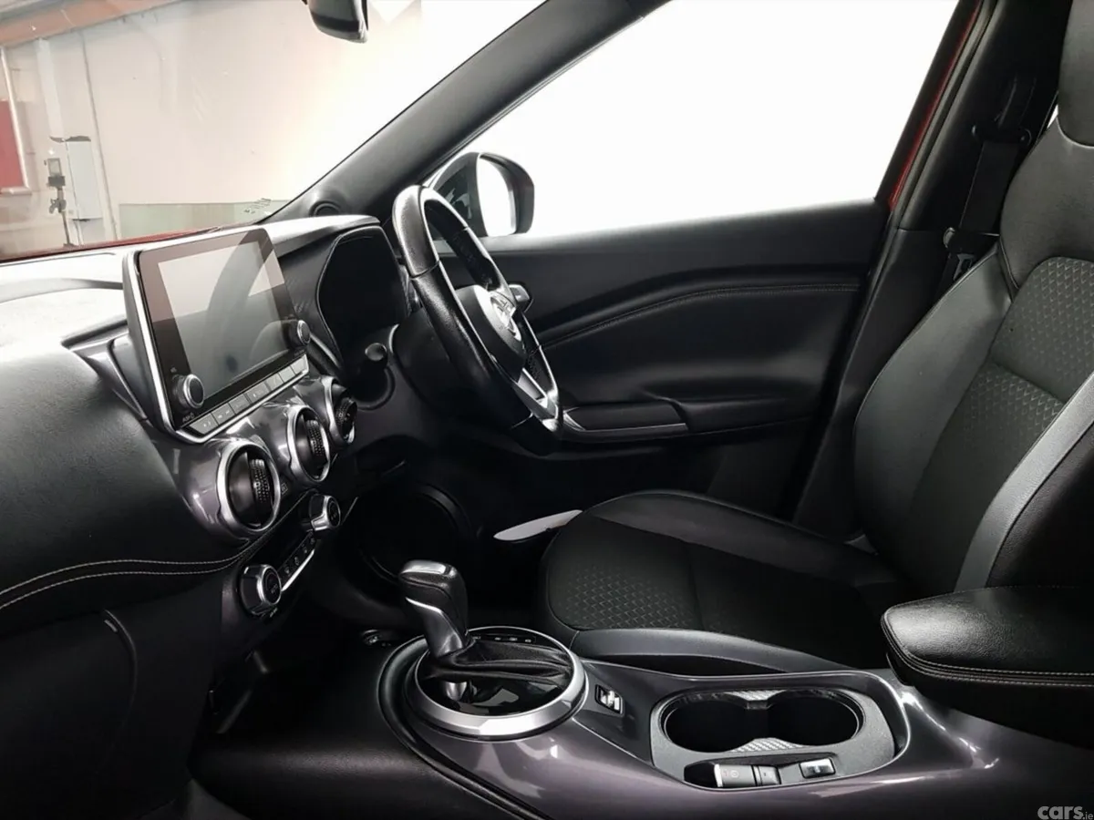 Nissan Juke SUV, Petrol, 2023, Orange