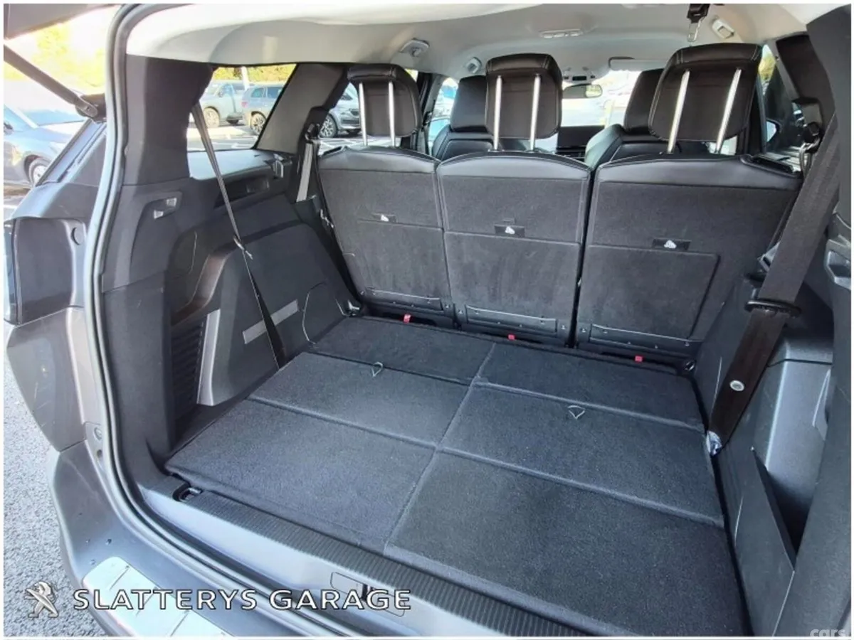 Peugeot 5008 SUV, Diesel, 2021, Grey