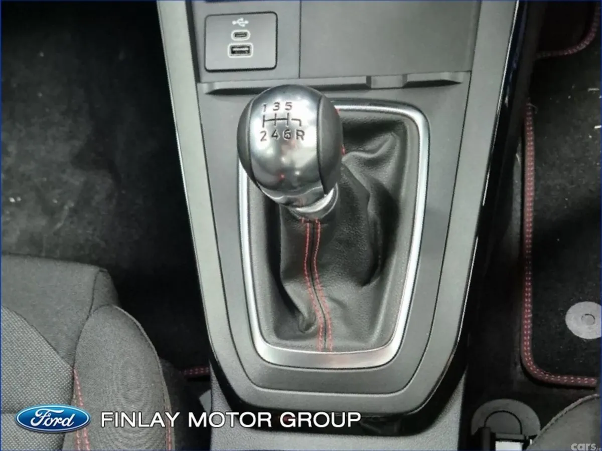 Ford Puma SUV, Petrol Hybrid, 2027, Grey