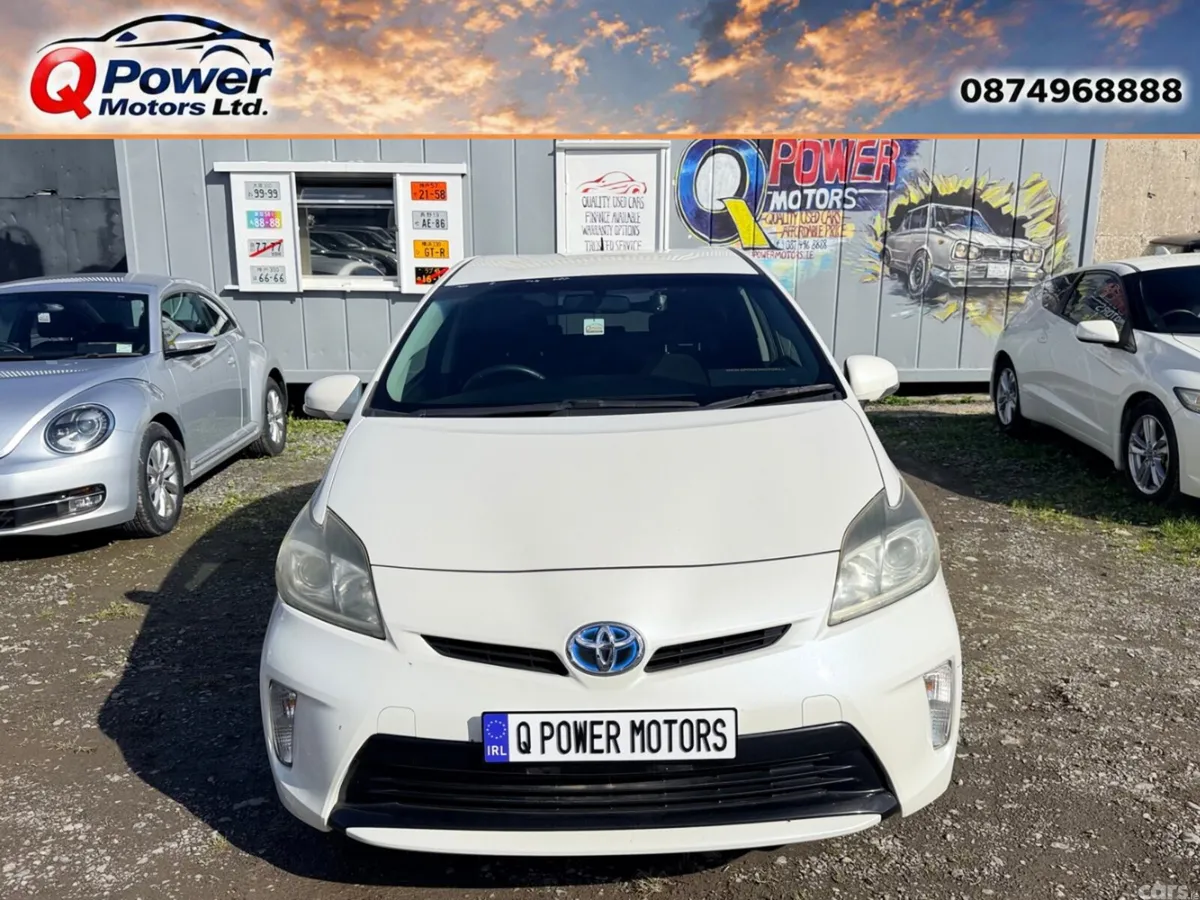 Toyota Prius Hatchback, Petrol Hybrid, 2014, White