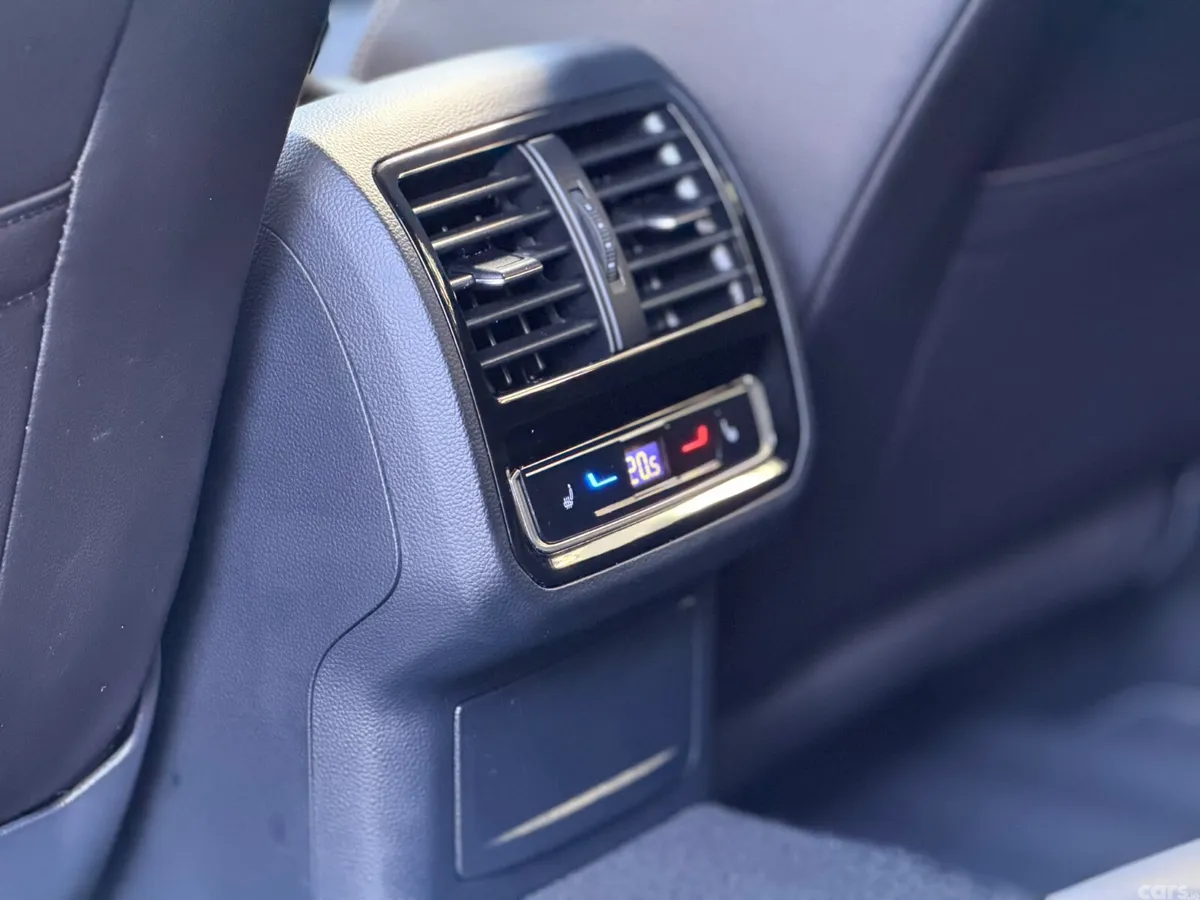 Volkswagen Arteon Estate, Diesel, 2022, Grey