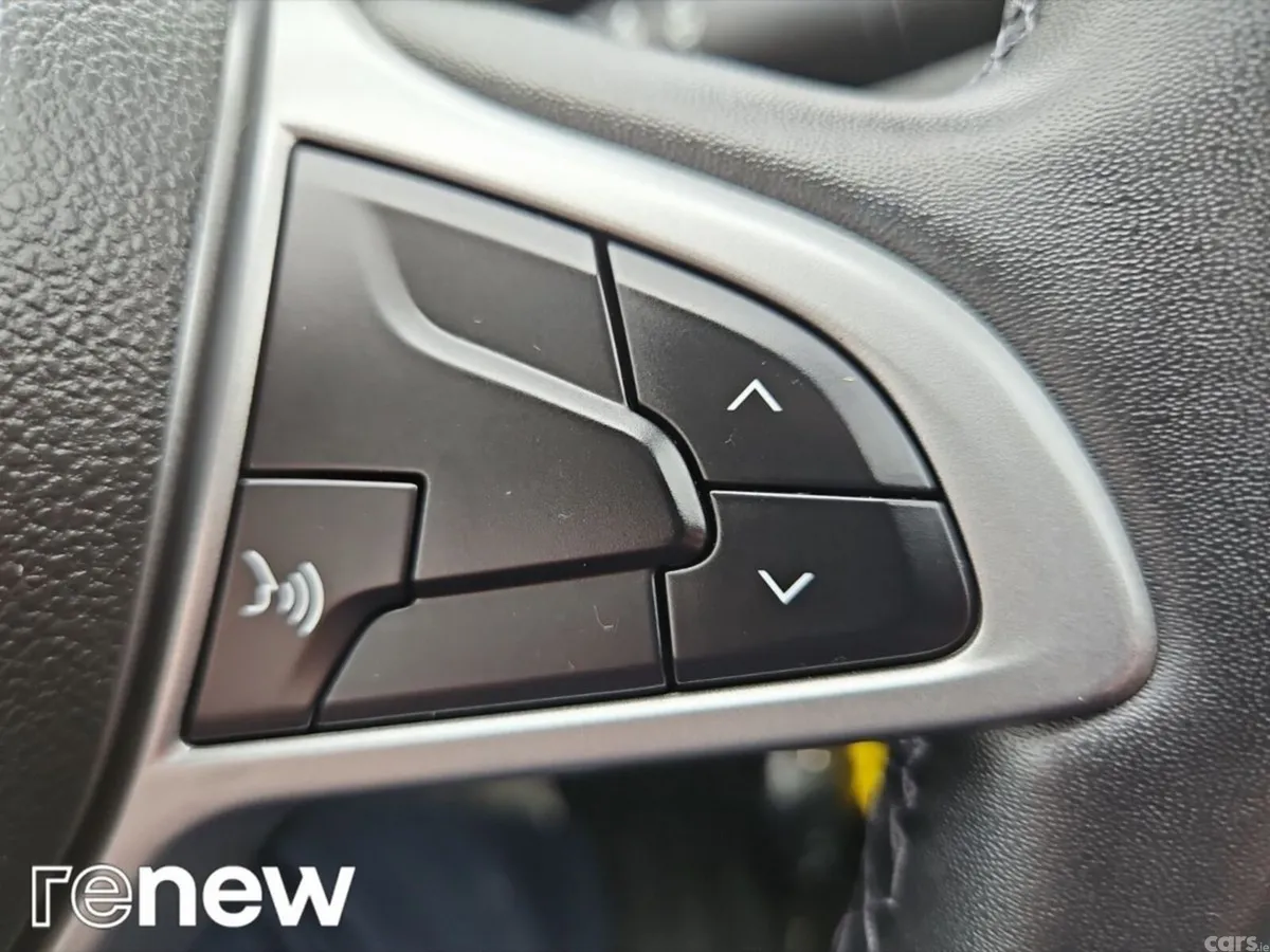 Dacia Duster SUV, Diesel, 2024, Grey