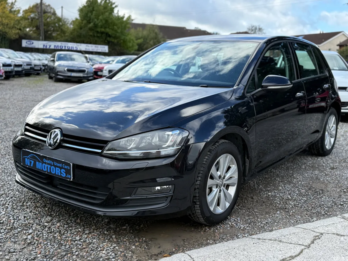 Volkswagen Golf Hatchback, Petrol, 2015, Black