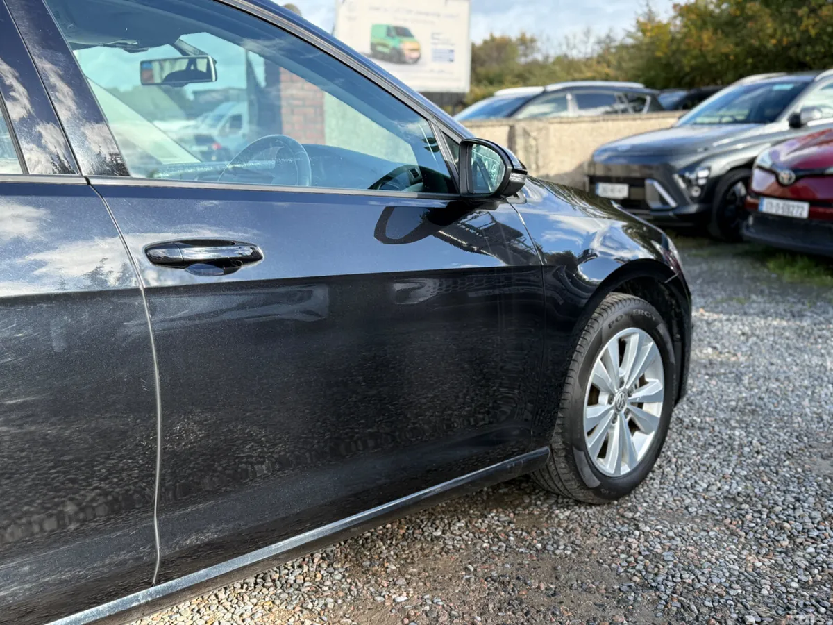 Volkswagen Golf Hatchback, Petrol, 2015, Black