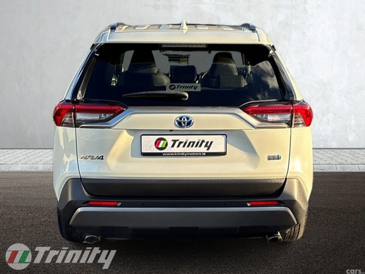 Toyota RAV4 SUV, Petrol Hybrid, 2021, White