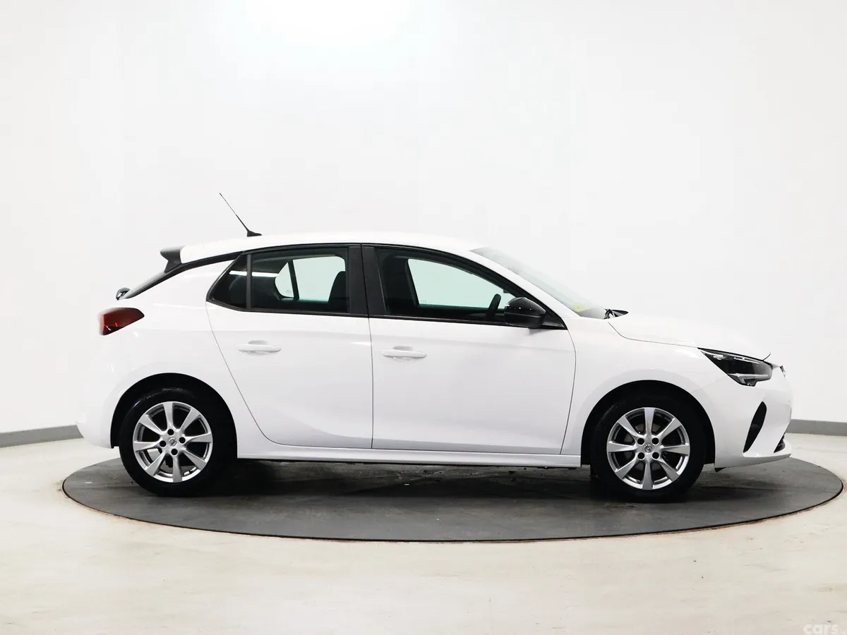 Opel Corsa Hatchback, Petrol, 2023, White