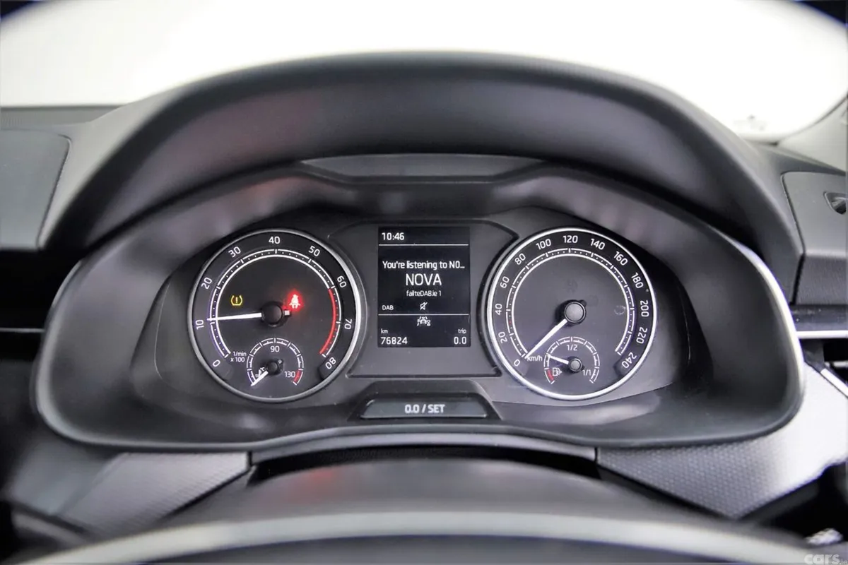 Skoda Kamiq Hatchback, Petrol, 2024, Silver