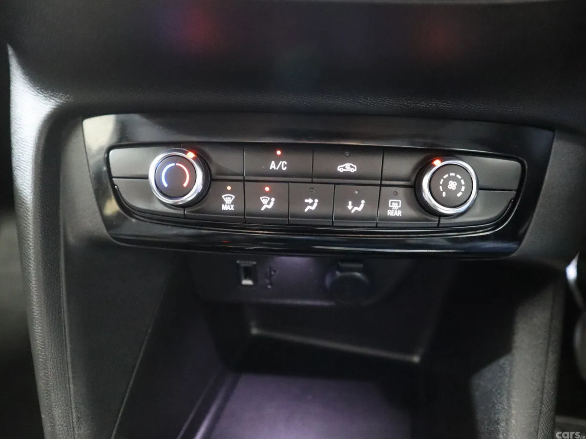 Opel Corsa Hatchback, Petrol, 2023, White