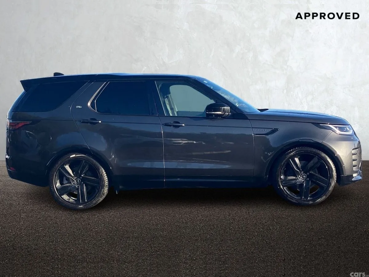 Land Rover Discovery SUV, Diesel, 2025, Grey