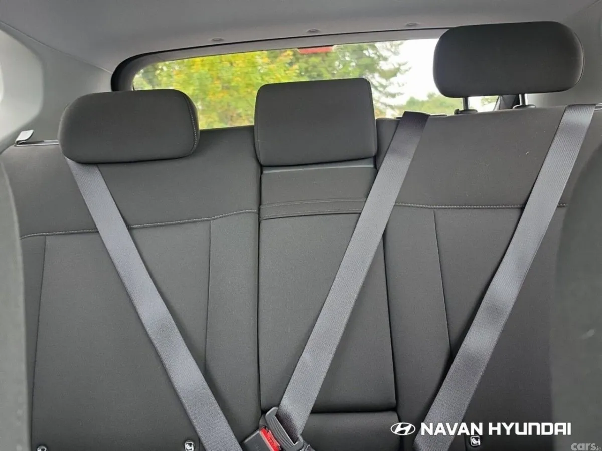 Hyundai KONA MPV, Petrol Hybrid, 2026, White