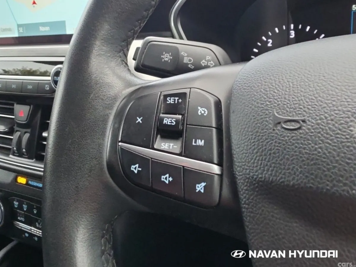 Ford Kuga SUV, Diesel, 2020, Red