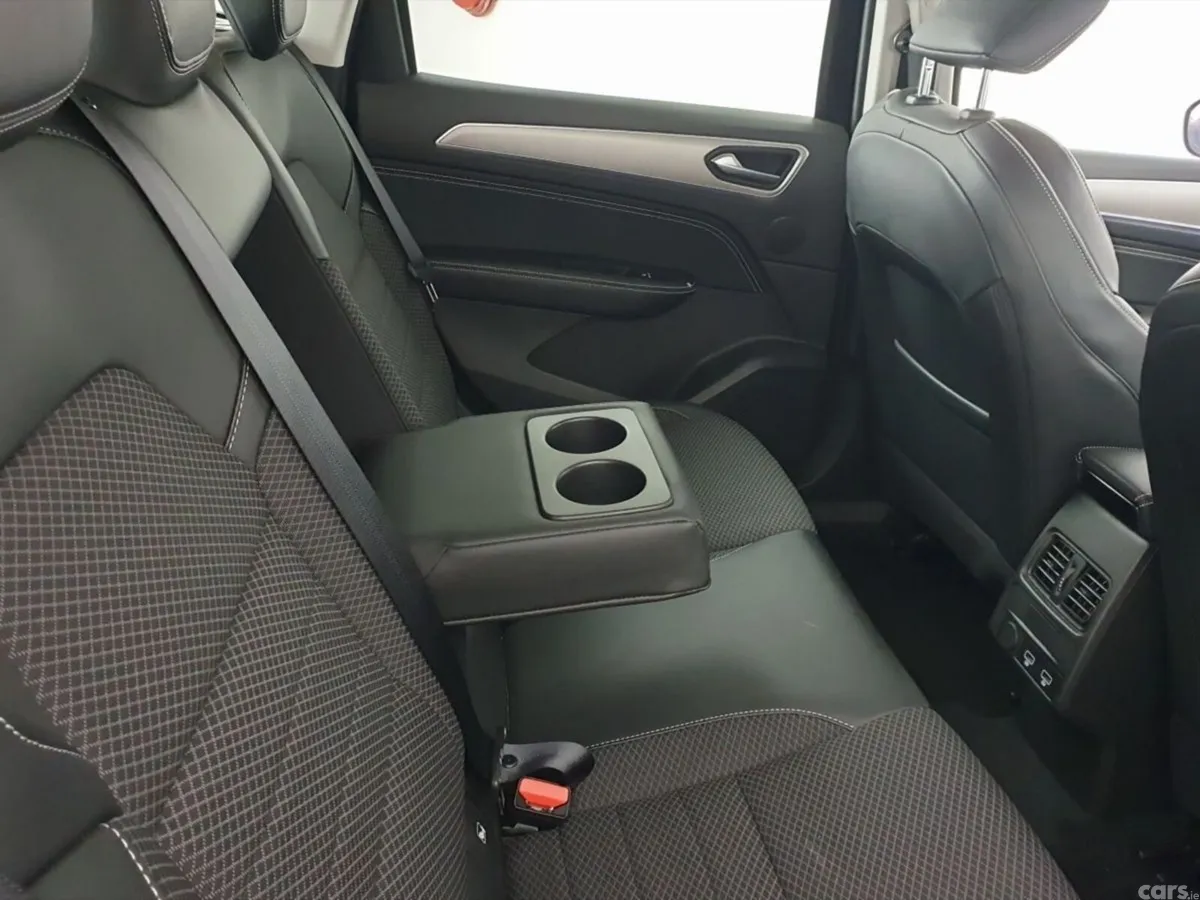 Renault Arkana Hatchback, Petrol, 2023, Black