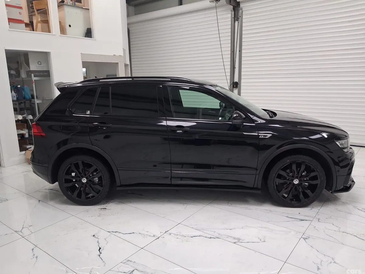Volkswagen Tiguan Estate, Diesel, 2019, Black