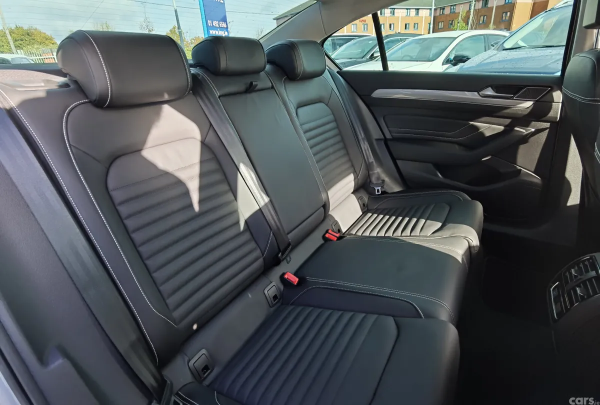 Volkswagen Passat Saloon, Petrol Plug-in Hybrid, 2021, Grey