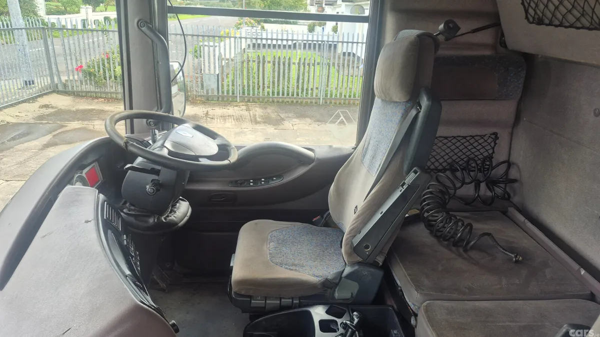 Renault Other Coupe, Diesel, 2009, White