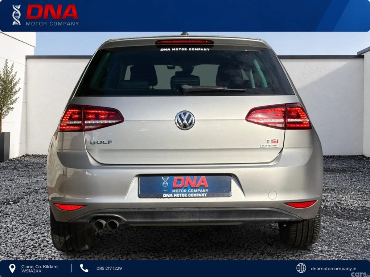 Volkswagen Golf Hatchback, Petrol, 2017, Silver