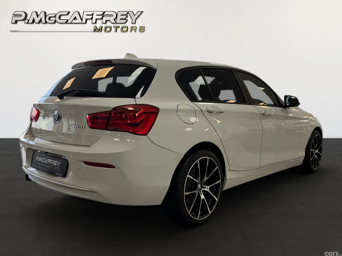 BMW 1-Series Hatchback, Diesel, 2017, White