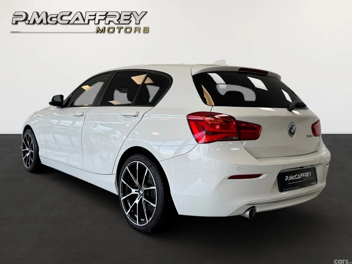 BMW 1-Series Hatchback, Diesel, 2017, White