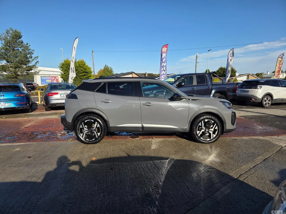 Peugeot 2008 Hatchback, Electric, 2025, Grey