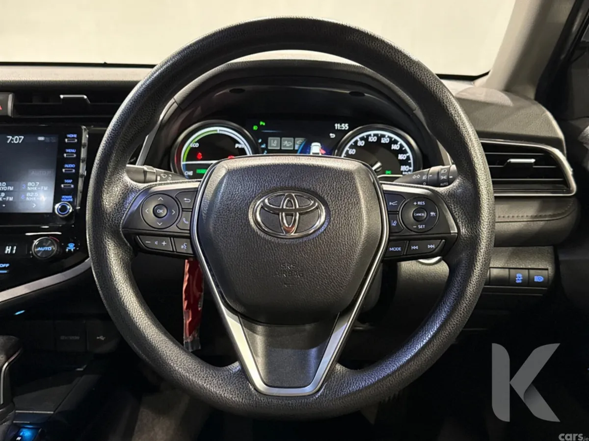 Toyota Camry Saloon, Petrol Hybrid, 2020, Black
