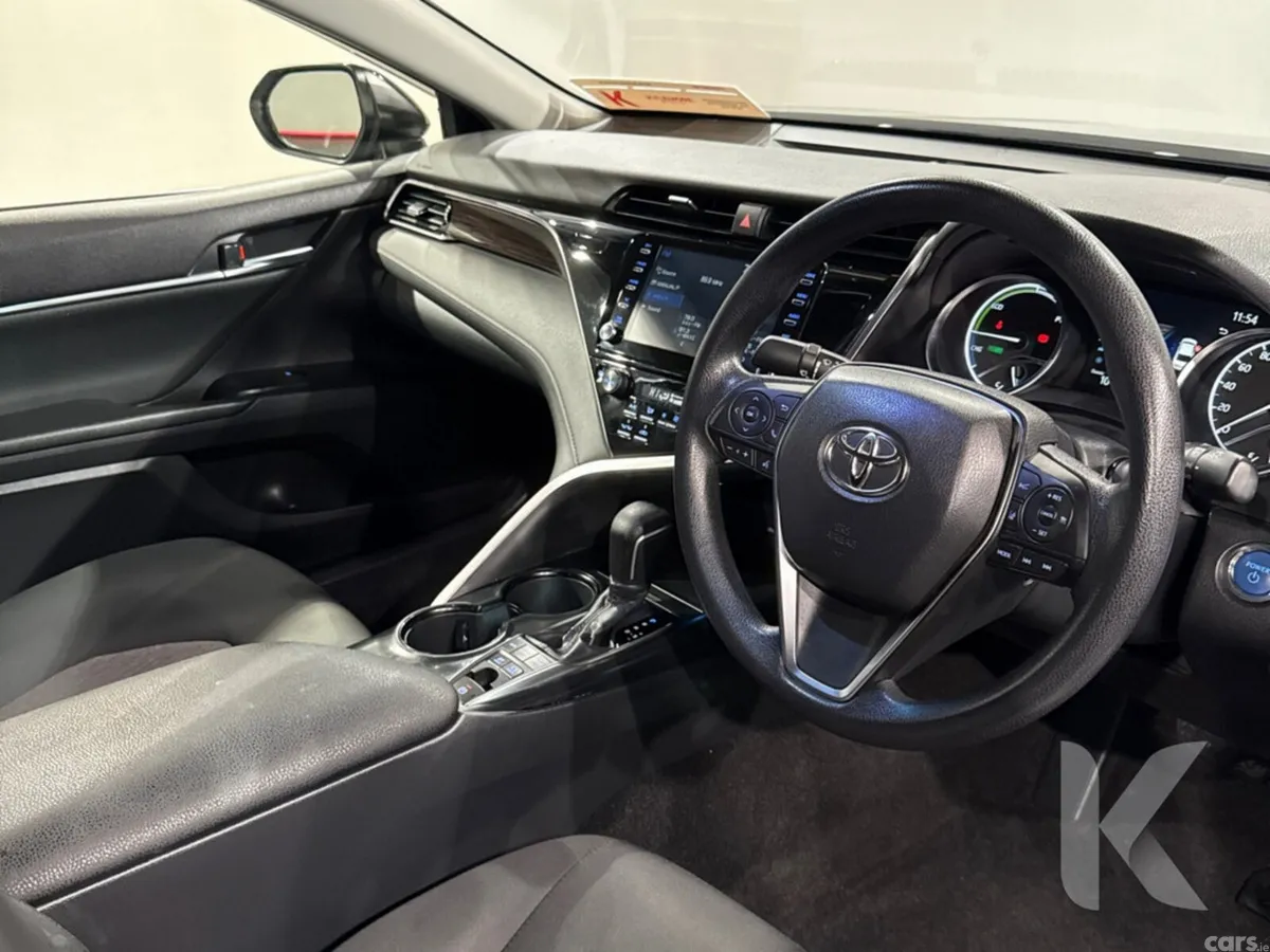 Toyota Camry Saloon, Petrol Hybrid, 2020, Black