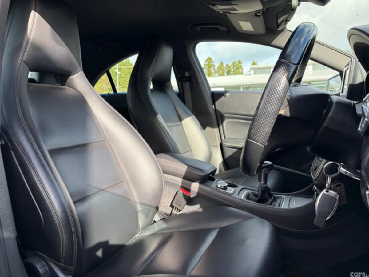 Mercedes-Benz CLA Saloon, Diesel, 2014, Silver